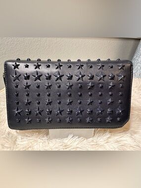 Jimmy Choo Studded Star Leather Zippy Wallet - Navy